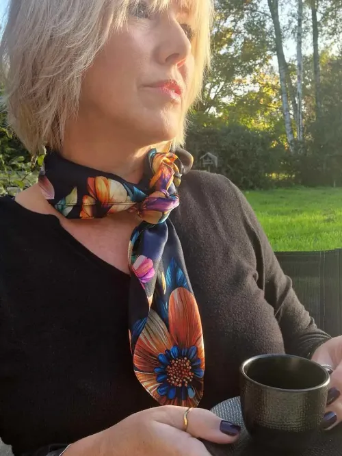 petit foulard fleuri en soie teddy bear