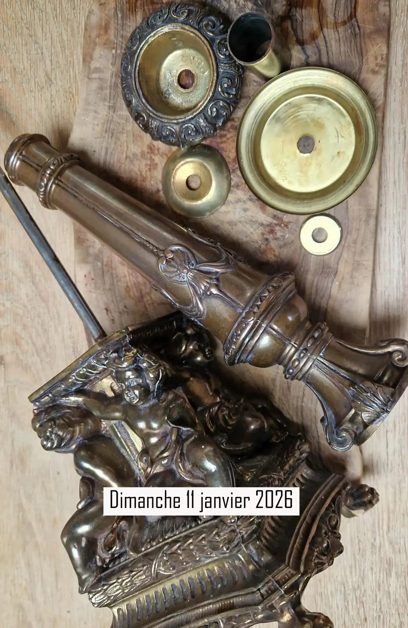 atelier collectif de restauration de lampe en métal (cuivre, laiton, bronze)